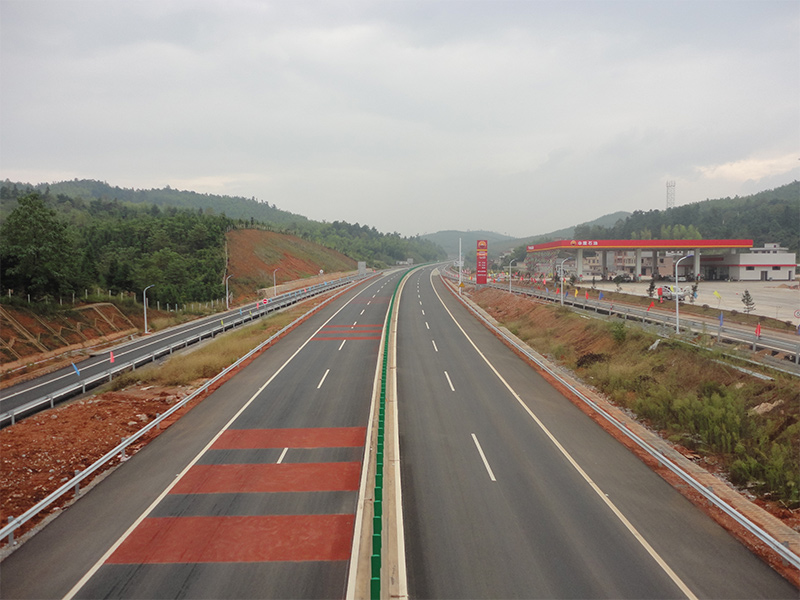 道路标线厂家应具备的条件